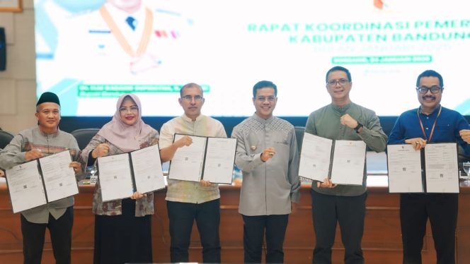 
					Bupati Bandung Instruksikan Kepada Seluruh Kepala OPD untuk Pangkas Anggaran Perjalanan Dinas