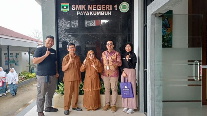 
					Sinergi Sekolah dan Industri: SMKN 1 Payakumbuh Siapkan Siswa untuk Dunia Kerja