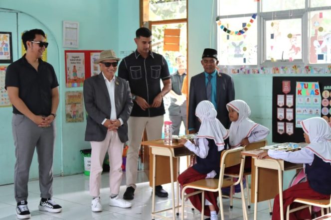 
					Ali Syakieb Resmikan Dapur Makan Bergizi di Bojongsoang, Siap Suplai 3.500 Porsi Sehari