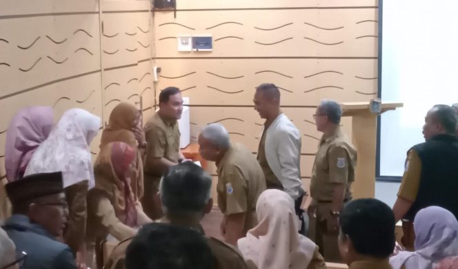 
					Advokasi Pengelolaan SMP Negeri Kota Cimahi: Membangun Kolaborasi Pendidikan