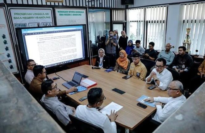 
					Sengketa Lahan SMAN 1 Bandung: Wamendikdasmen dan Disdik Jabar Bahas Solusi