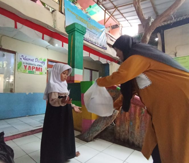 
					Komitmen Yayasan Ma’hadul Islam: Peduli Yatim, Jompo, dan Fakir Miskin