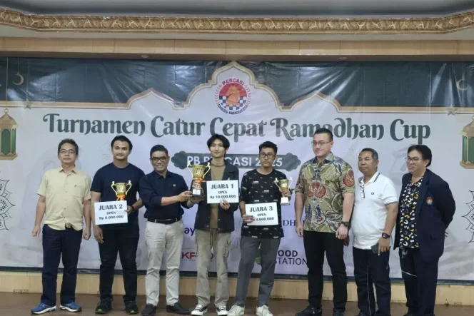 
					Ramadhan Cup 2025 Beri Jalan ke Internasional, Peluang Emas Pecatur Muda Indonesia