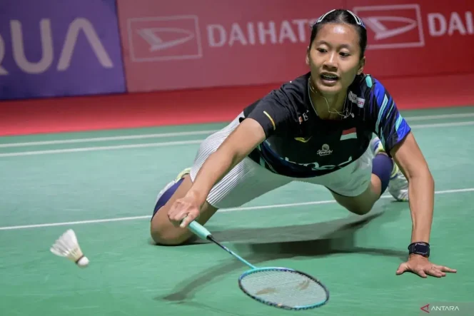 
					Putri KW Lolos ke Semifinal Swiss Open 2025 Usai Libas Wakil China Han Qianxi