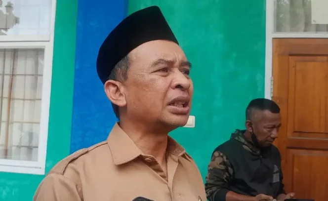 
					Kepala Kantor Cabang Dinas Pendidikan Wilayah XI Garut, Dinas Pendidikan Jabar Aang Karyana/ANTARA