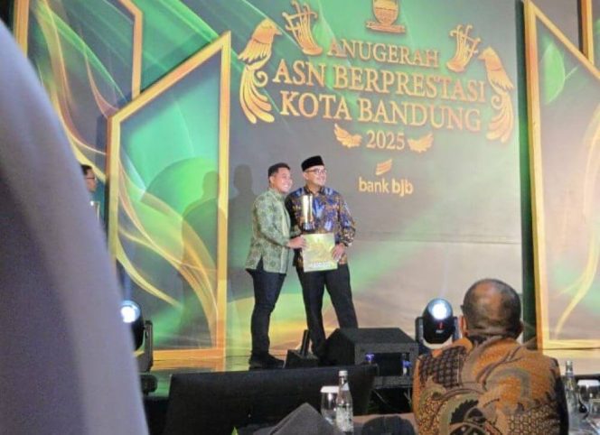 
					ASN Muda Berprestasi: Rakha Dhifan Torehkan Prestasi di Ajang Future Leader Kota Bandung